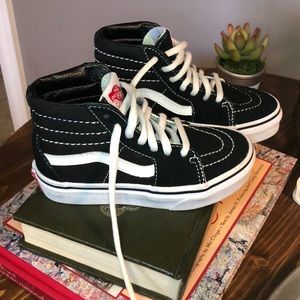 Kids hi-top Vans sneakers
